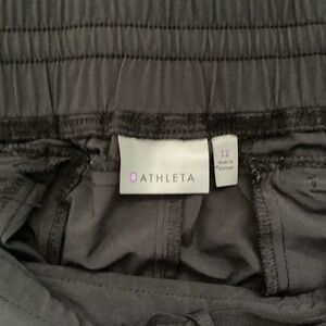 Athleta cropped pants